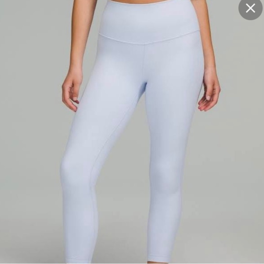 Very light purple lulu lemon leggings